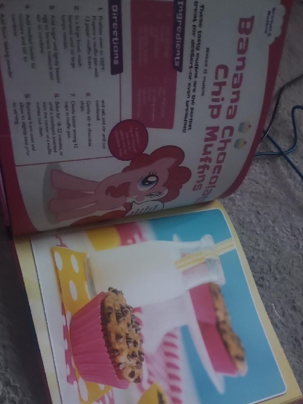 My Little Pony Pink Baking Book with Rainbow Cake Art - Picture 3 of 5